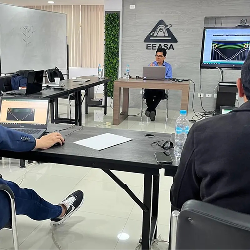 photo1691505626-2025-75